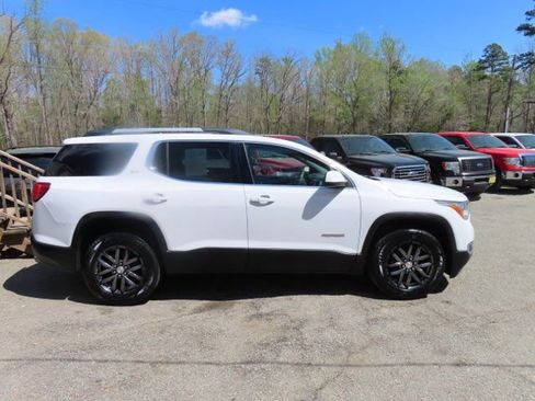 Used 2017 GMC Acadia SLT AWD/4WD image 6
