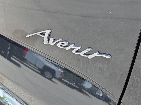 Certified 2023 Buick Enclave Avenir w/ Avenir Technology Package AWD/4WD image 16