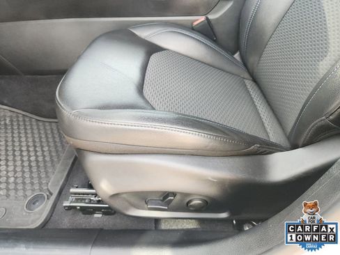 Used 2025 Jeep Compass Latitude w/ Convenience Group image 28