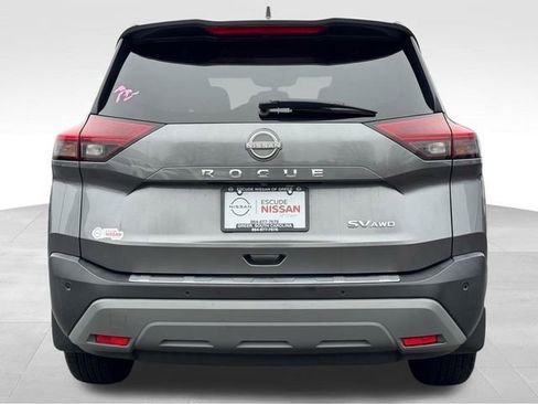 Certified 2022 Nissan Rogue SV w/ SV Premium Package image 5