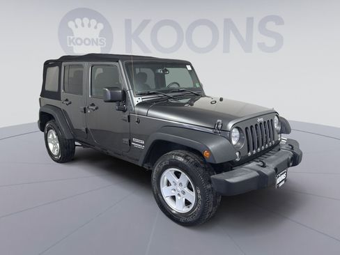 Used 2017 Jeep Wrangler Unlimited Sport w/ Quick Order Package 24S image 10
