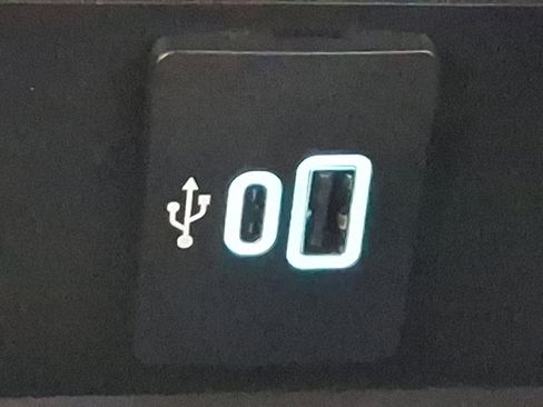 Used 2024 Ford F250 Lariat w/ Black Appearance Package image 25