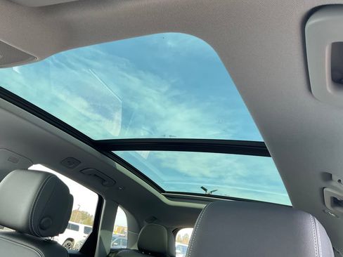 Used 2024 Audi Q5 2.0T Premium Plus image 16