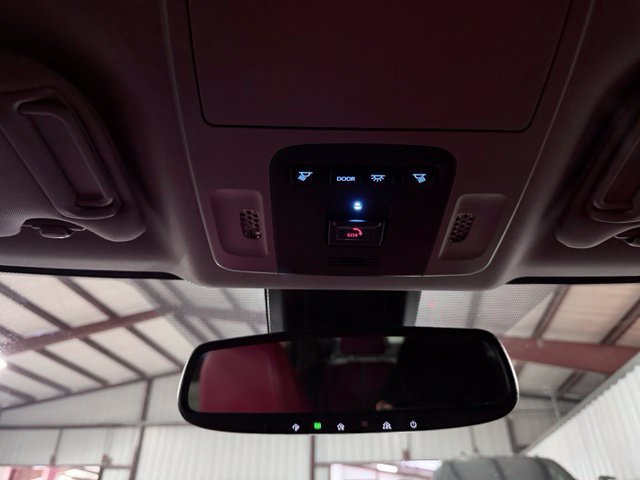 Used 2022 Toyota Camry XSE FWD image 34
