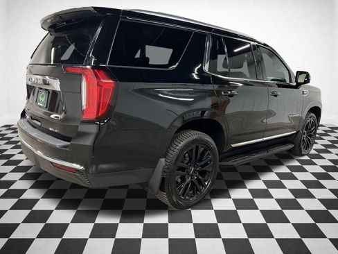 Certified 2021 GMC Yukon SLT w/ SLT Premium Package AWD/4WD image 9