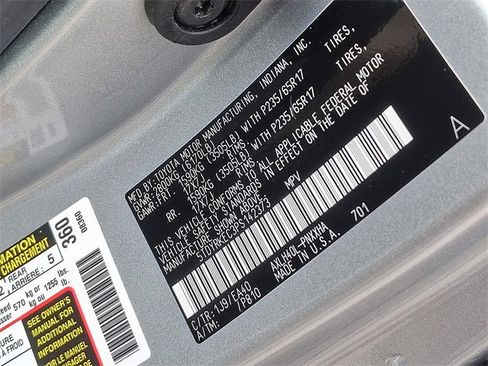 Used 2023 Toyota Sienna XLE image 27