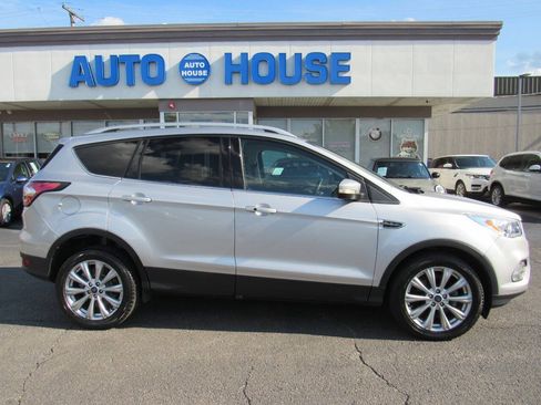 Used 2017 Ford Escape Titanium FWD image 7