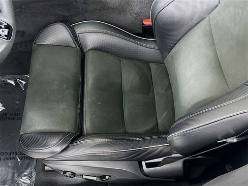 Used 2019 Volvo XC60 T6 R-Design w/ Protection Package Premier image 21