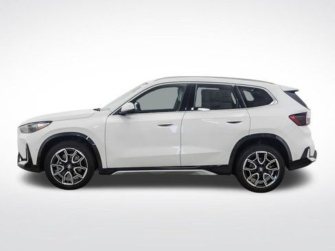 New 2026 BMW X1 xDrive28i w/ Technology Package AWD/4WD image 2