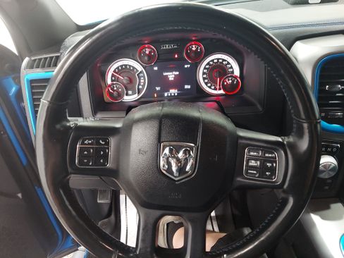 Used 2018 RAM 1500 Sport w/ Hydro Blue Sport Package AWD/4WD image 9