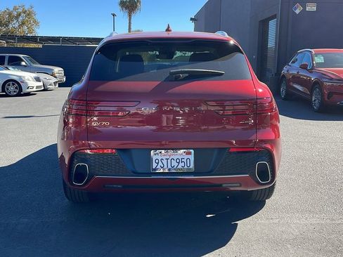 Used 2025 Genesis GV70 2.5T image 9