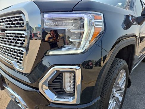 Used 2021 GMC Sierra 1500 Denali w/ Denali Ultimate Package AWD/4WD image 6
