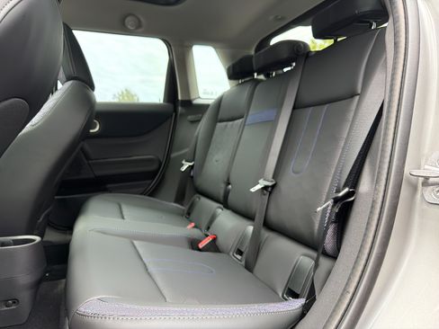 New 2026 MINI Cooper 4-Door Hardtop FWD image 8