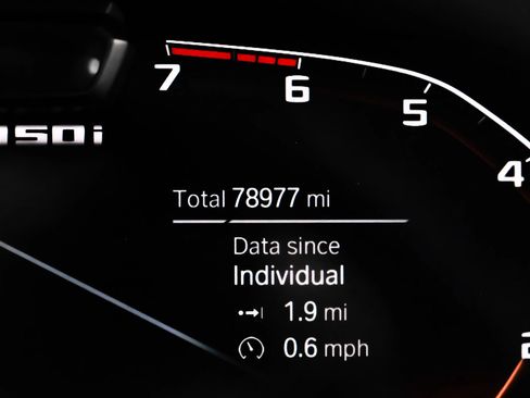 Used 2020 BMW X7 M50i w/ Dynamic Handling Package AWD/4WD image 18