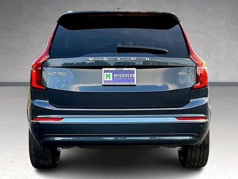New 2026 Volvo XC90 B6 Plus image 4