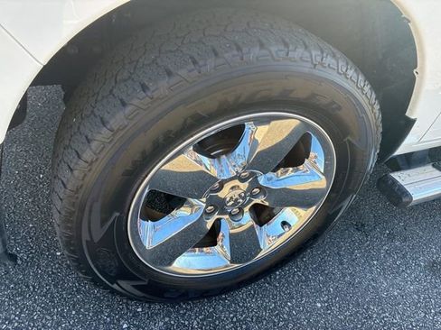 Used 2016 RAM 1500 Big Horn image 10