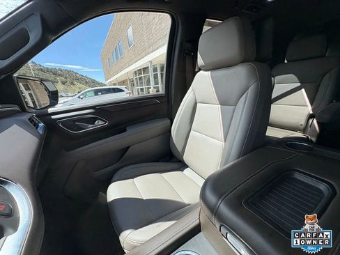 Used 2021 Chevrolet Tahoe Z71 w/ Rear Media and Nav Package AWD/4WD image 24