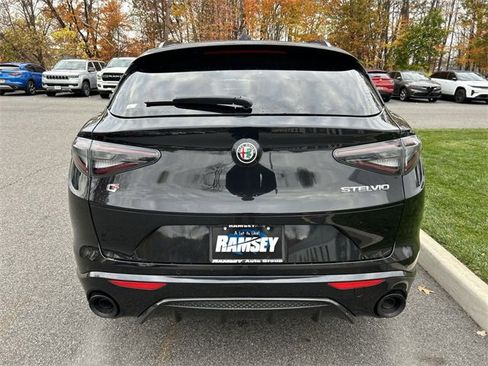 New 2025 Alfa Romeo Stelvio Sprint image 16
