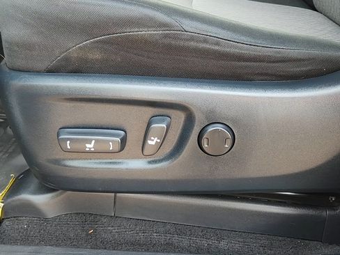 Used 2021 Toyota 4Runner SR5 AWD/4WD image 8