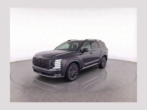 Used 2026 Hyundai Palisade Calligraphy image 1