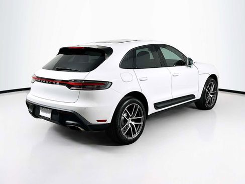 New 2026 Porsche Macan AWD/4WD image 9