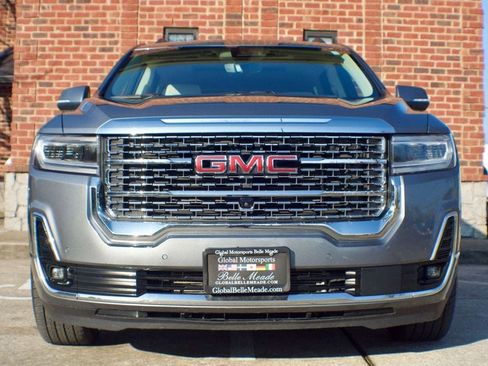 Used 2022 GMC Acadia Denali w/ Denali Ultimate Package image 2