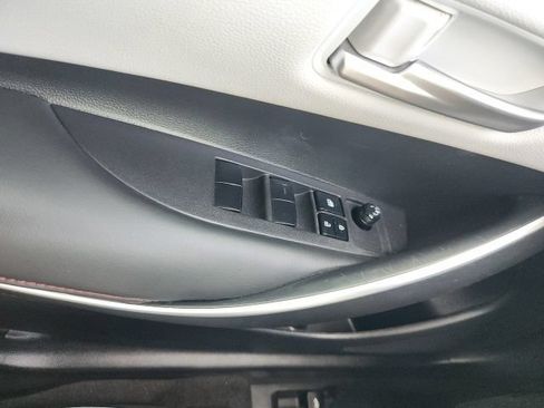 Used 2024 Toyota Corolla SE FWD image 11