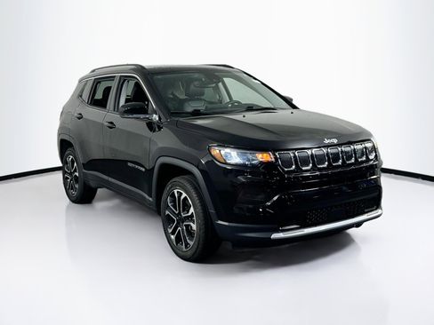 Used 2022 Jeep Compass Limited w/ Sun and Sound Group image 3