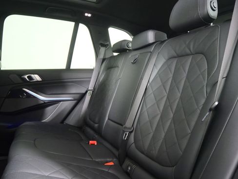 Used 2026 BMW X5 sDrive40i image 16