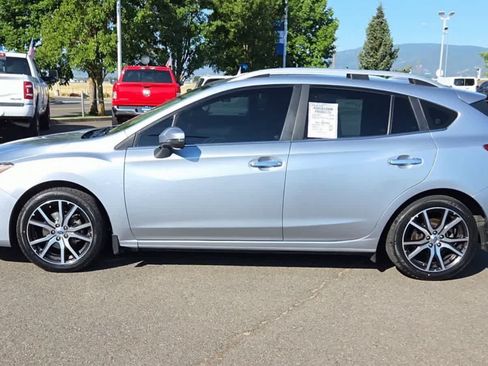 Used 2018 Subaru Impreza 2.0i Limited w/ Popular Package #2 AWD/4WD image 5
