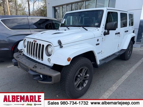 Used 2017 Jeep Wrangler Unlimited Sahara image 1
