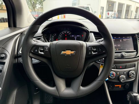 Used 2020 Chevrolet Trax LS w/ Tint and Cruise Package FWD image 13