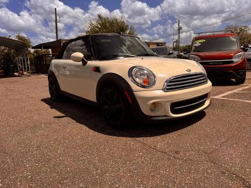 Used 2014 MINI Cooper Convertible w/ Sport Package FWD image 5
