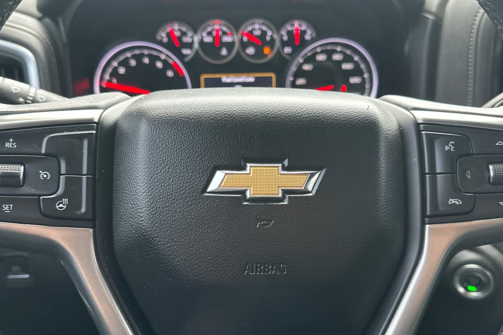 Used 2021 Chevrolet Silverado 1500 LT w/ Bed Protection Package RWD image 23