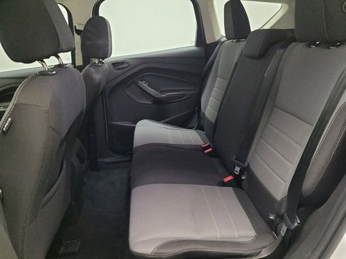 Used 2017 Ford Escape S image 18