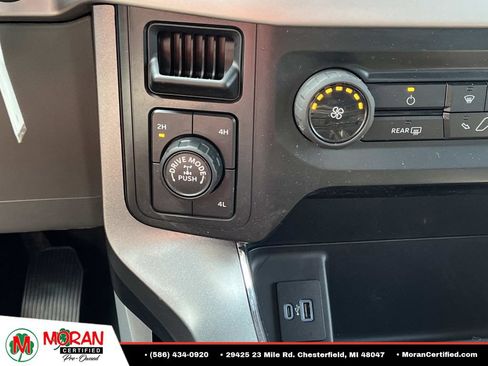Used 2023 Ford F150 XLT AWD/4WD image 23