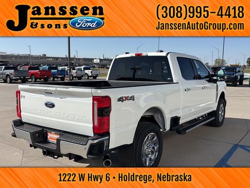 New 2026 Ford F350 Lariat w/ Chrome Package AWD/4WD image 3