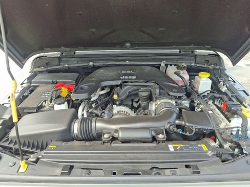 Used 2021 Jeep Gladiator Sport image 30