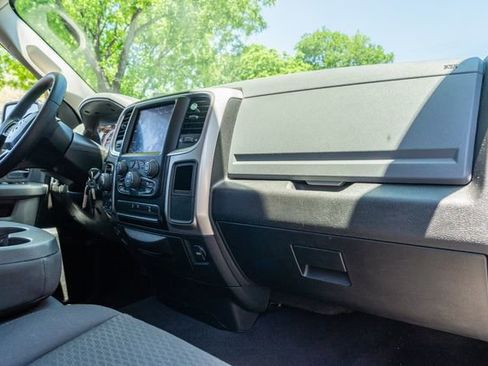 Used 2019 RAM 1500 Classic Warlock AWD/4WD image 44