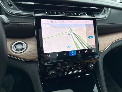 Used 2023 Jeep Grand Cherokee L Summit w/ Advanced Protech Group IV image 16