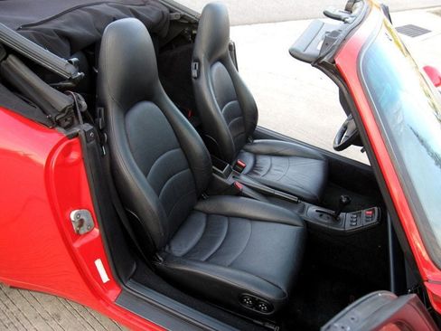 Used 1996 Porsche 911 Carrera image 29