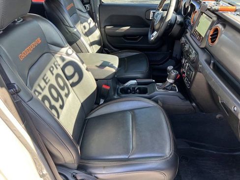 Certified 2022 Jeep Gladiator Mojave w/ LED Lighting Group image 15