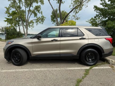 Used 2020 Ford Explorer 4WD Police Interceptor image 8
