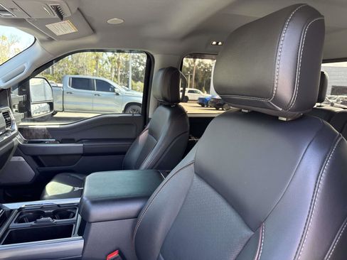 Used 2024 Ford F250 Lariat w/ Lariat Ultimate Package image 21