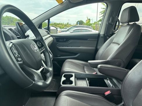 Used 2022 Honda Odyssey Touring image 16