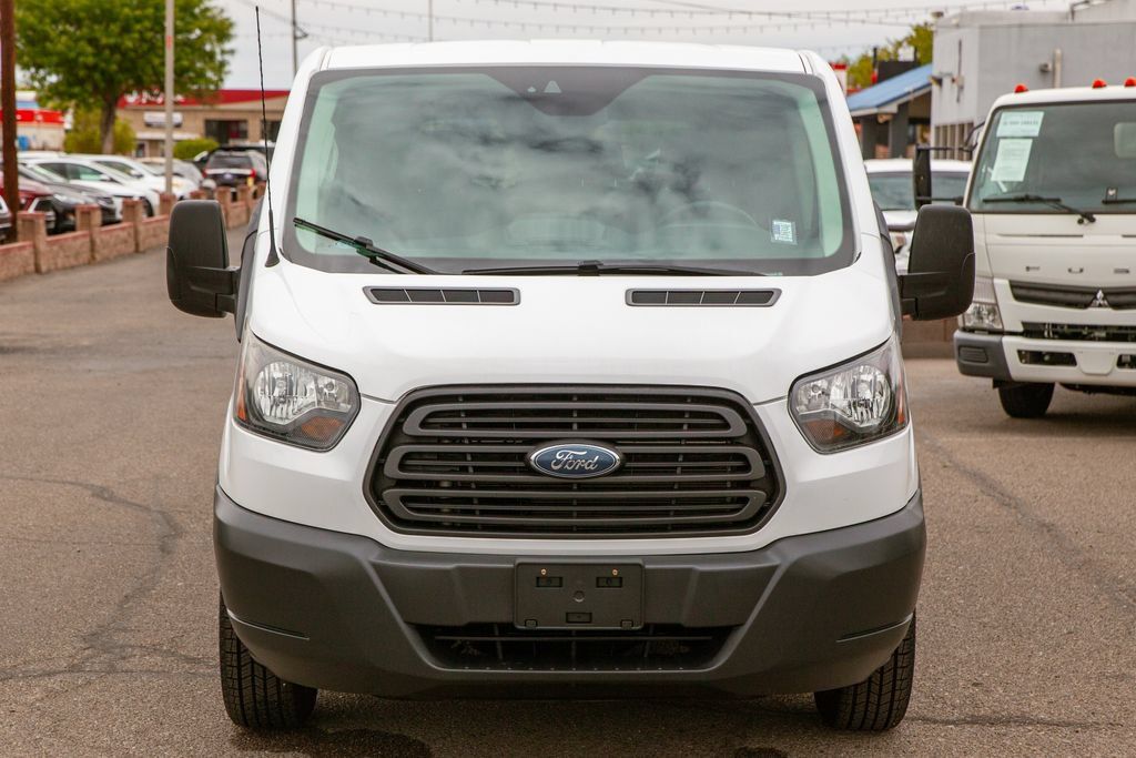 Used 2018 Ford Transit 150 XL RWD image 3