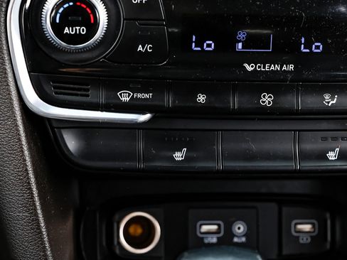 Used 2019 Hyundai Santa Fe Limited w/ Cargo Package image 34