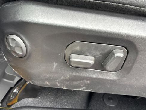 New 2026 Jeep Gladiator Sport S image 19