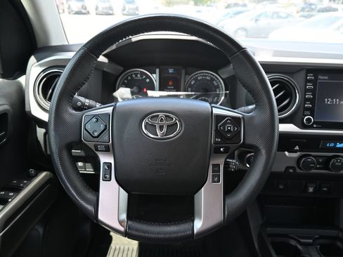Used 2023 Toyota Tacoma SR5 RWD image 10