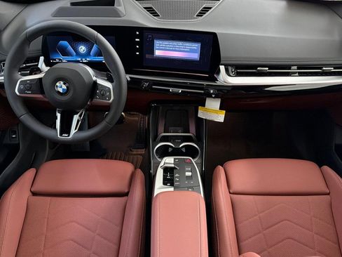 Used 2026 BMW X1 xDrive28i w/ Technology Package AWD/4WD image 16